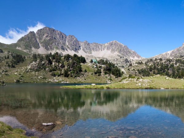 Lagos de Neouvielle y P.N. Ordesa