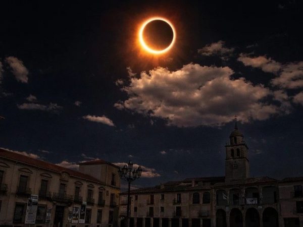 Eclipse en Medinaceli (Soria)