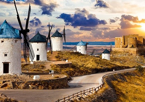 Puerta de La Mancha: Tembleque y Consuegra